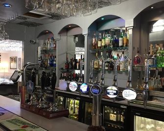 Cefn Mably - Penarth - Bar