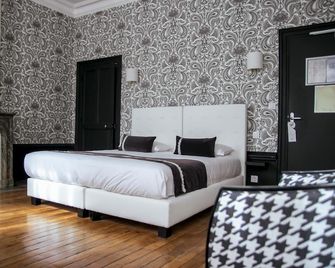 Le Petit Perier - Laval - Slaapkamer
