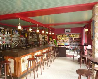 Hôtel La Renommée - Saint-Père - Bar