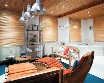 Landhotel & Restaurant Kains Hof - Rudolstadt - Living room