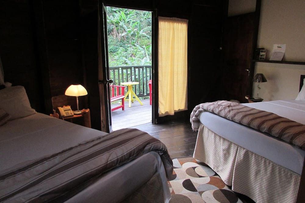 Rafjam Bed & Breakfast - Irish Town - Bedroom