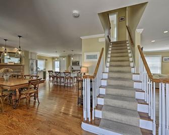 Lavallette House with Fenced Yard and Gas Grill! - Lavallette - Bedroom