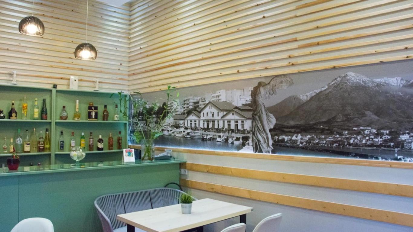 Marianna Hotel