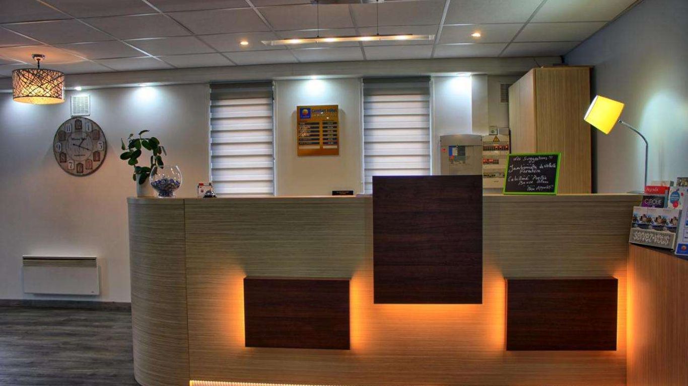 Contact Hotel Restaurant La Chaumière entre Orgeval et Flins A13 sortie 8