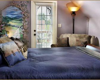 Annville Inn Bed and Breakfast - Annville - Bedroom