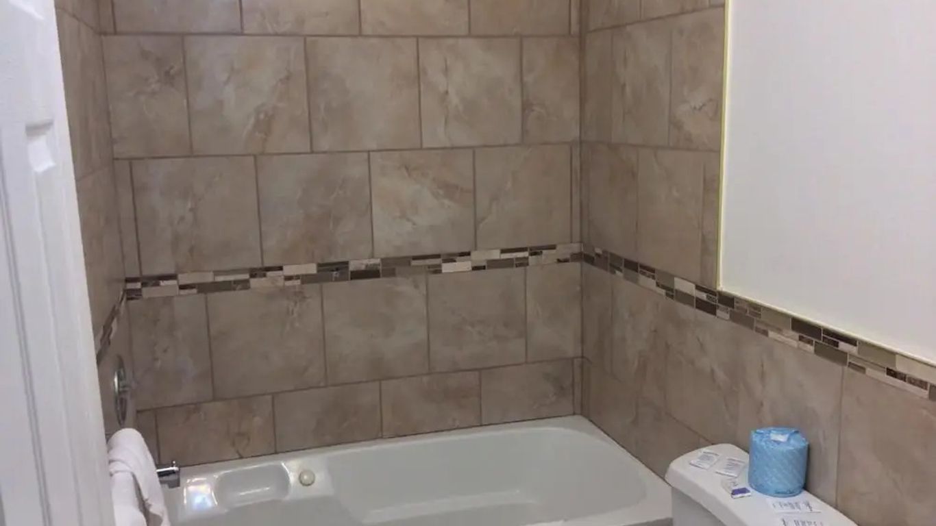 Auberge Du Lac Beauchamp