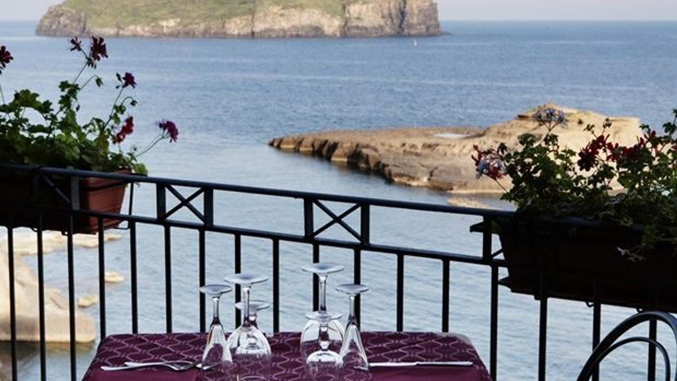 Hotel Mezzatorre