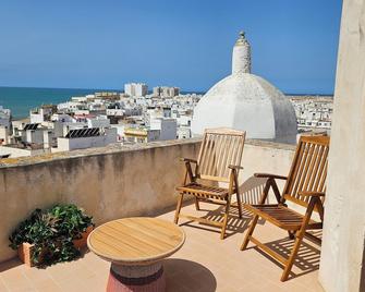 Casual con Duende Cadiz - קאדיז - מרפסת