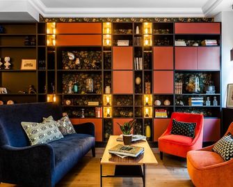 Bonsoir Madame - Pariisi - Oleskelutila