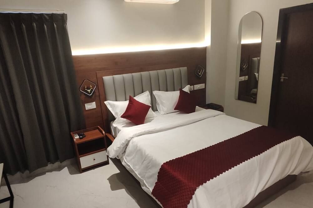 Vaishnavi Inn - Rājahmundry - Schlafzimmer