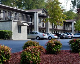 Affordable Corporate Suites of Overland Drive - Roanoke - Bâtiment