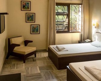 Atithi Guest House - Jaipur - Bedroom