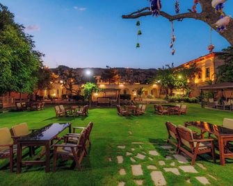 Melis Cave Hotel - Urgup - Binnenhof