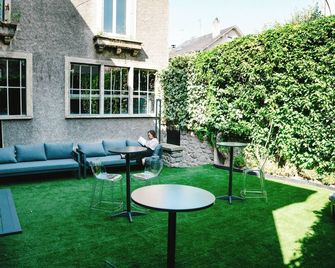 Villa37 - Limoges - Patio