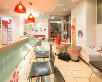 ibis Limoges Centre - Λιμόζ - Bar