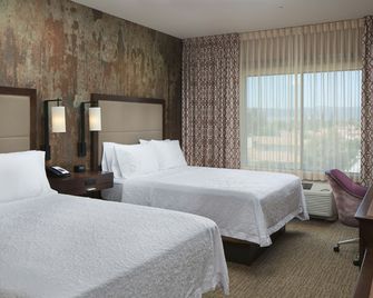 Hampton Inn & Suites by Hilton Murrieta Temecula - Murrieta - Habitación
