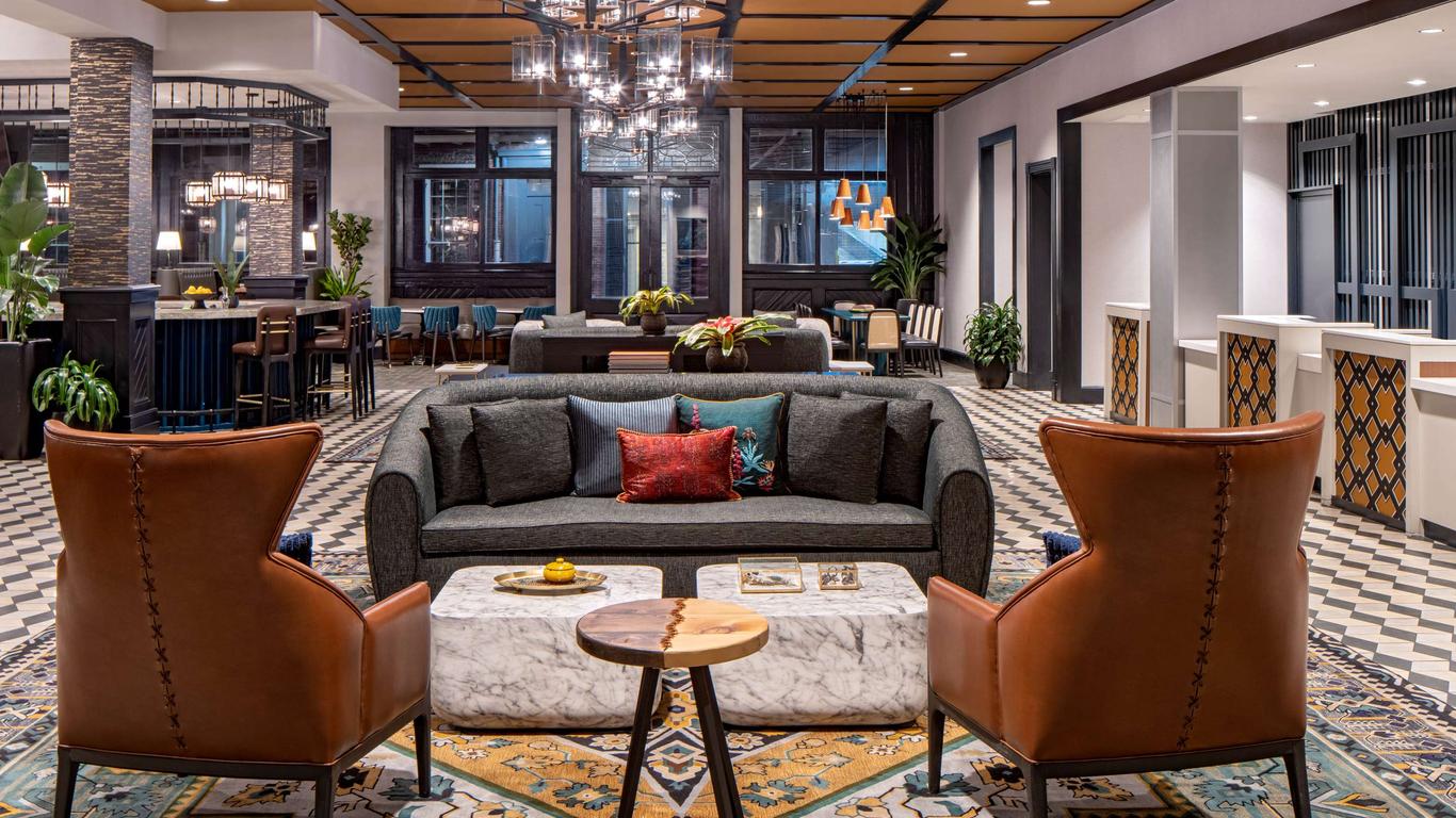 حياة سنتريك فرنش كارتر