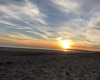 Hôtel De Paris - Barneville-Carteret - Beach