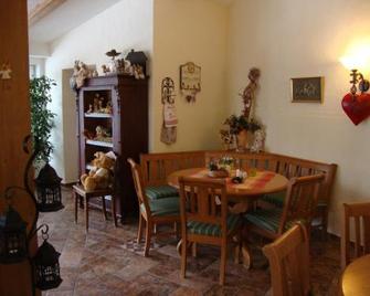 Hotel Bergschlößchen - Pockau-Lengefeld - Eetruimte