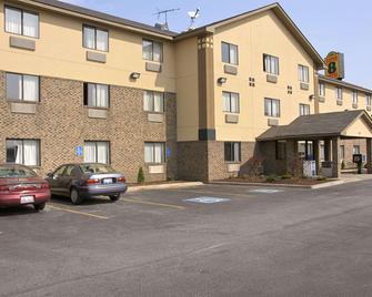 Super 8 by Wyndham Hammond/North - Hammond - Budynek