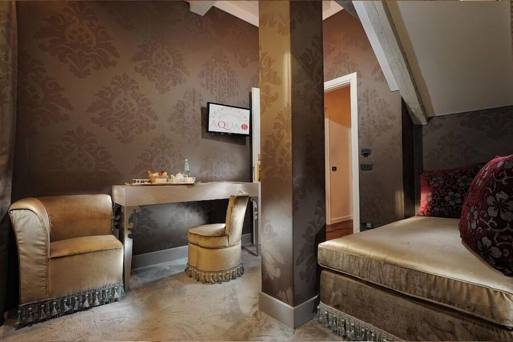 أكوا بي - البندقية - غرفة نوم