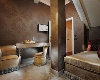 أكوا بي - البندقية - غرفة نوم