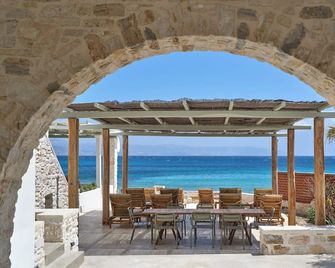 Magoo Suites - Piso Livadi