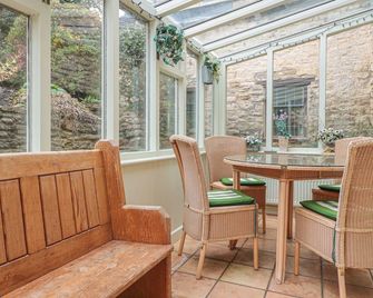 Little End - Stroud - Eetruimte