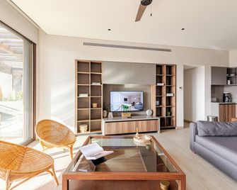 Paraiso Residences Marina Cabo by Capitalia - Cabo San Lucas - Sala de estar