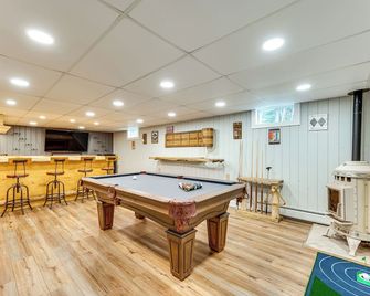 8 Mi to Kingdom Trails Spacious Home with Game Room - Lyndon