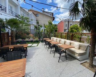 Cenar Konak Butik Hotel - איסטנבול - פטיו