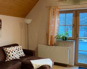 Fischers Ferienhaus - Alken - Huiskamer