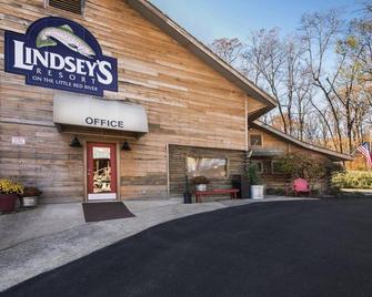 Lindsey's Resort - Heber Springs - Building