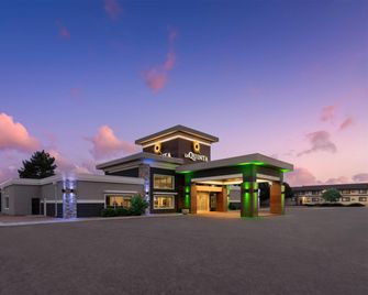 La Quinta Inn by Wyndham Fort Collins - Fort Collins - Bygning