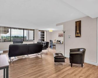 Furnished Apartment in Crystal City near Pentagon - Arlington - Soggiorno