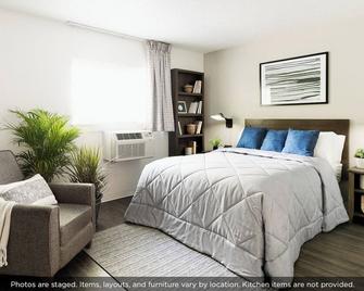 Intown Suites Extended Stay Hattiesburg - Hattiesburg - Bedroom