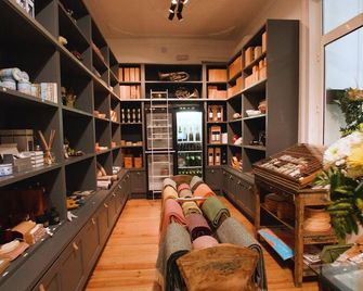 Lisbon Cheese & Wine Suites - Lisboa