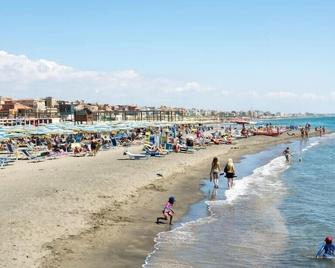 Le Ghiande Guest House - Roma - Playa