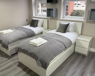 Colchester Studio Suites - Colchester - Bedroom