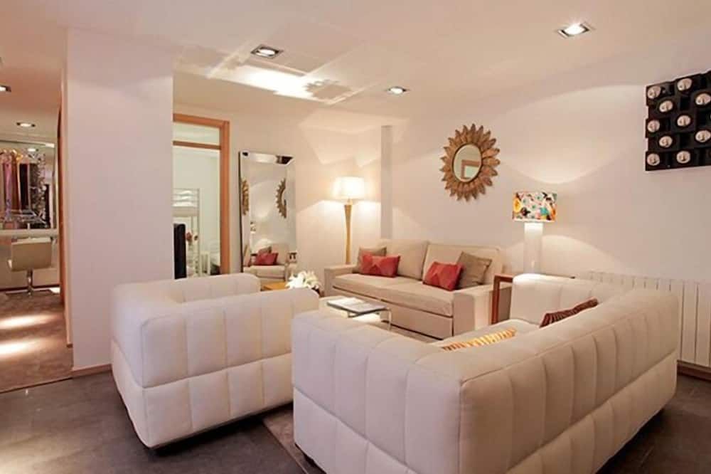 آيه بي ديزاين سويتس