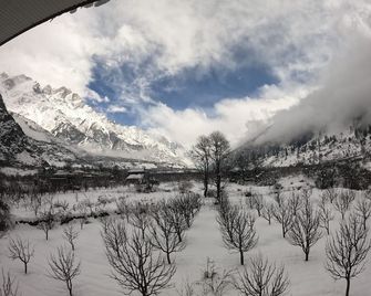 The Kamru Riverside Camps And Resorts - Sangla - Outdoor view