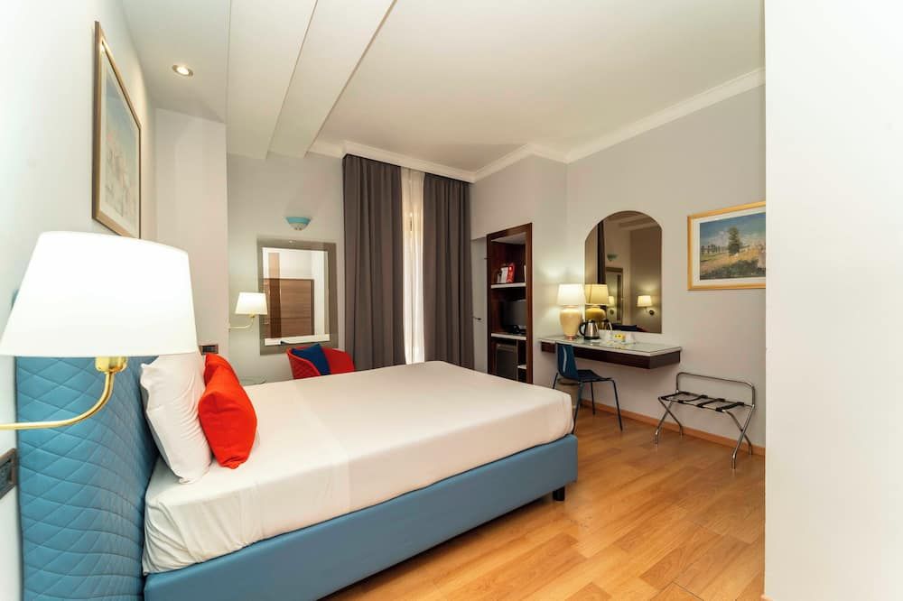 Hotel Royal Torino Centro Congressi - טורינו - חדר שינה