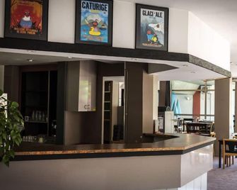 Adonis Gapotel - Gap