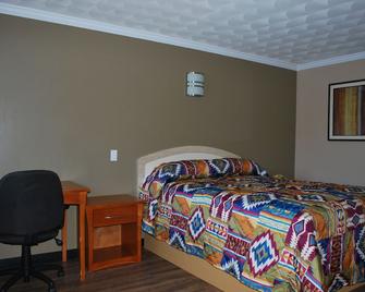 South Bay Motel - Copiague - Bedroom