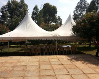 Scenic View Hotel & Resort - Thika - Patio