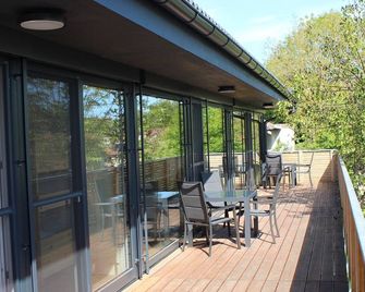 Modern apartment (57sqm) with south-facing balcony - Ebrach - Balcony