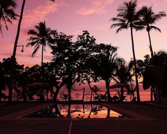 Elysia Beach Resort - Donsol