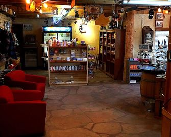 The Canyon Motel & Rv Park - Williams - Bar