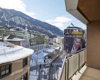 NH Andorra La Vella - Andorra la Vella - Ban công