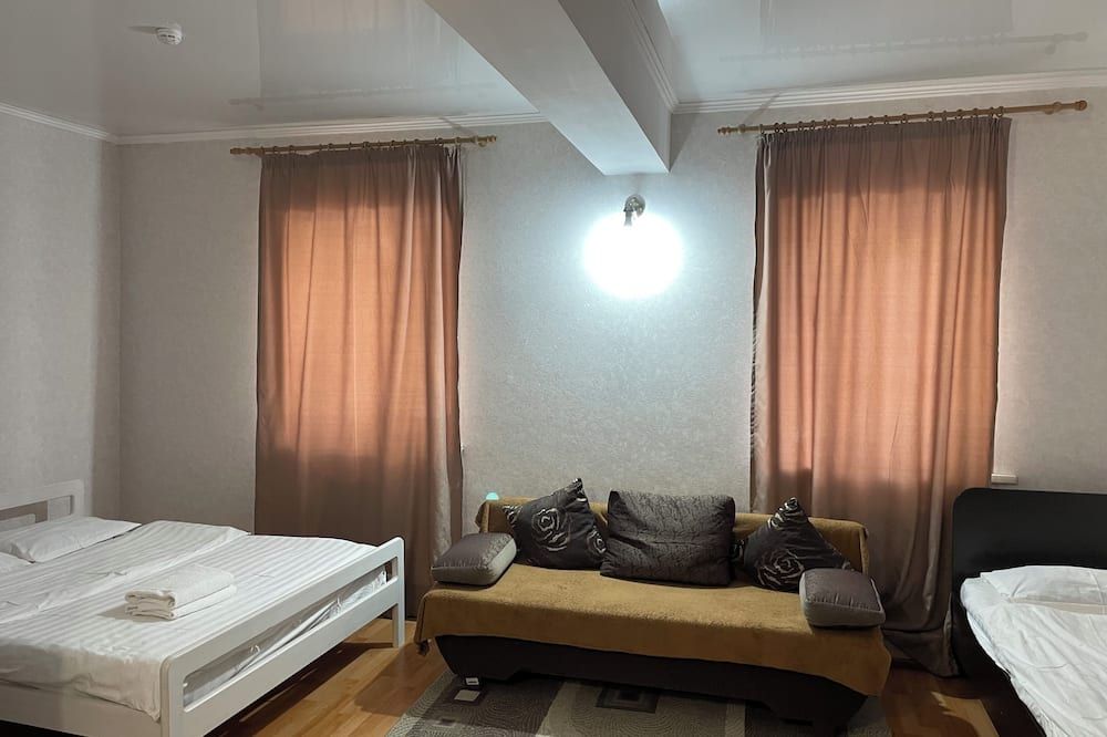 FiveSeasons Inn - אלמאטי - חדר שינה